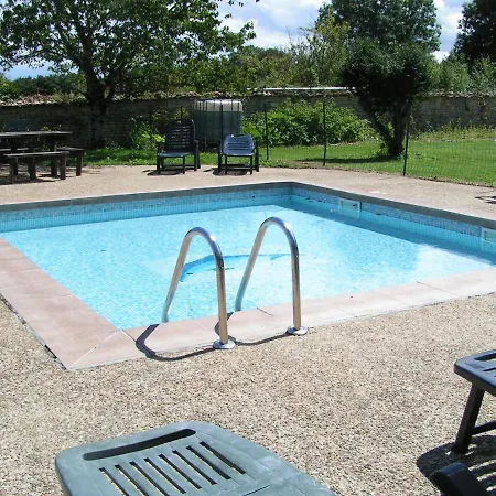 Semesterbostad Andromeda - Les Constellations Doeuil-sur-le-Mignon