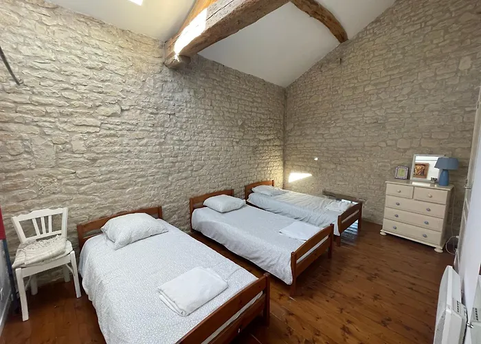 Andromeda - Les Constellations Doeuil-sur-le-Mignon